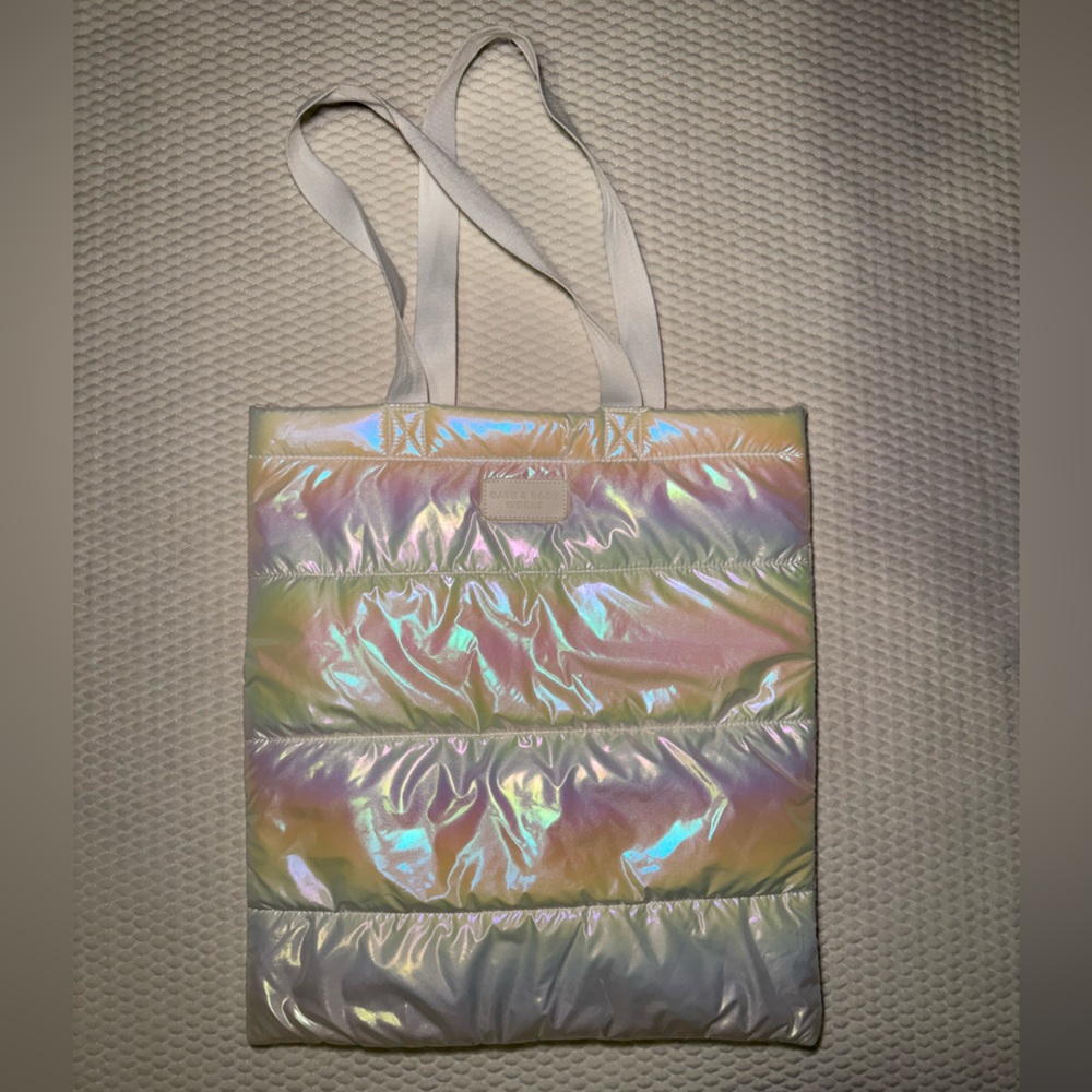 Bath & Body Works Limited Edition 2023 Black Friday Iridescent Puffer Tote